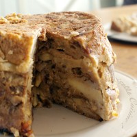 Pudding pommes et raisins (avec les restes de pain)